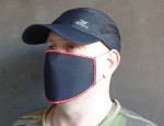 Maska 3 warstwowa z flizeliną, wielorazowa street wear czarno-czerwona